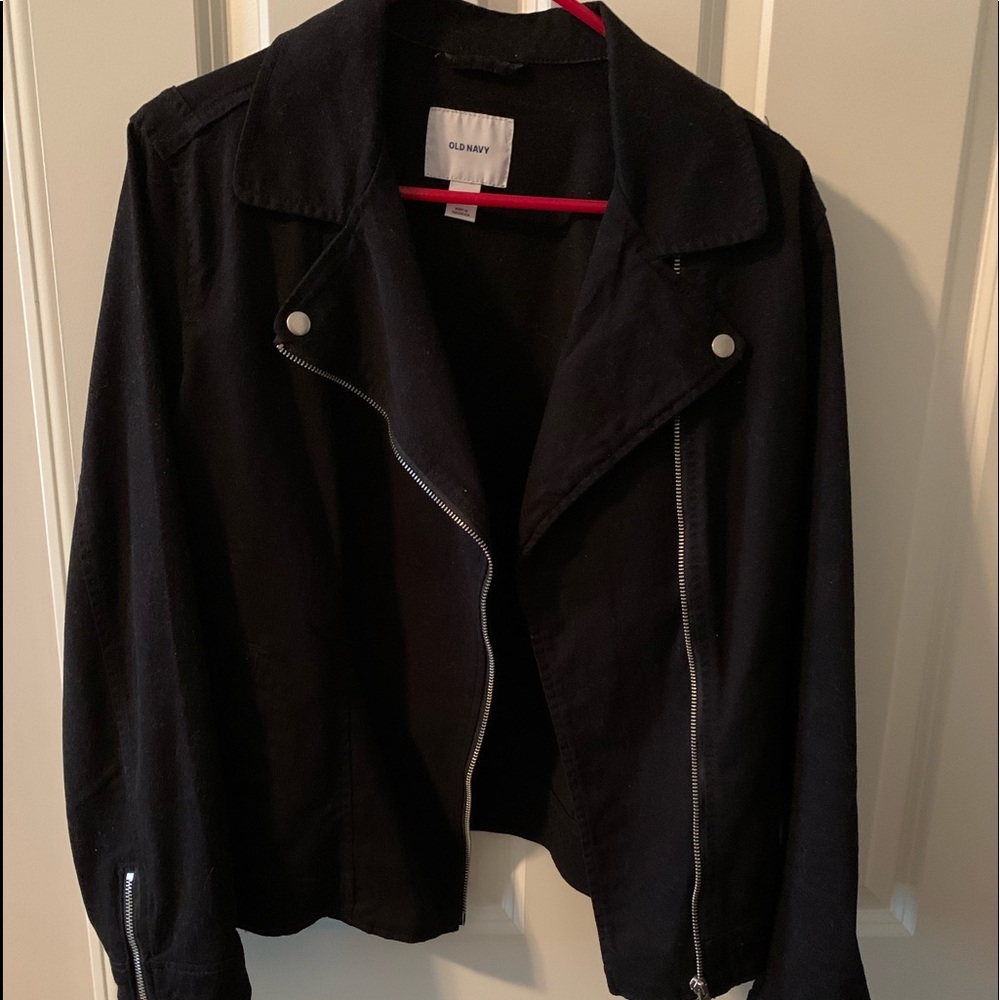 Black moto-jacket